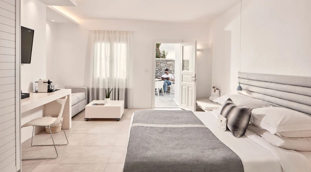 Junior Suite at Mykonos Princess