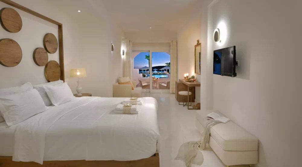 Island Lover Suite For Two Sea View Outdoor Jacuzzi at Nissaki Boutique Hotel