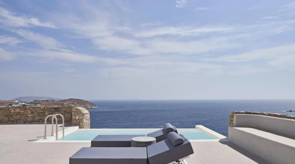 Euphoria Master Suite with Private Pool & Sea View at Radisson Blu Euphoria Resort