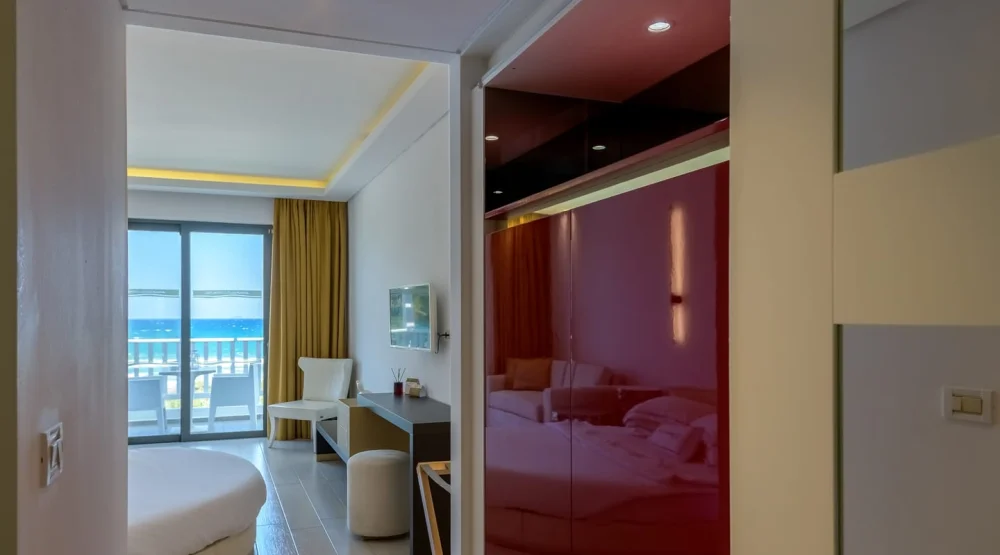 Superior Deluxe Room at Diamond Deluxe Hotel