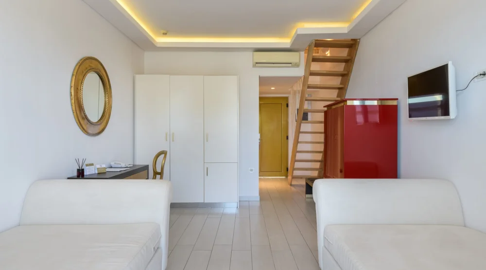 Maisonette - Suite Two Storey at Diamond Deluxe Hotel