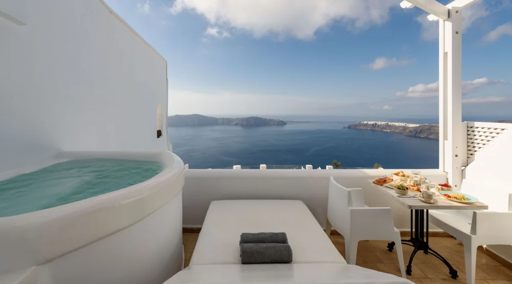 Moonlit |  Outdoor Jacuzzi Suite at Above Blue Suites