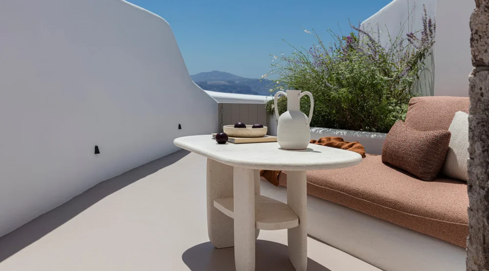 Classic Suite Caldera Sea View at Canaves Oia Boutique Hotel