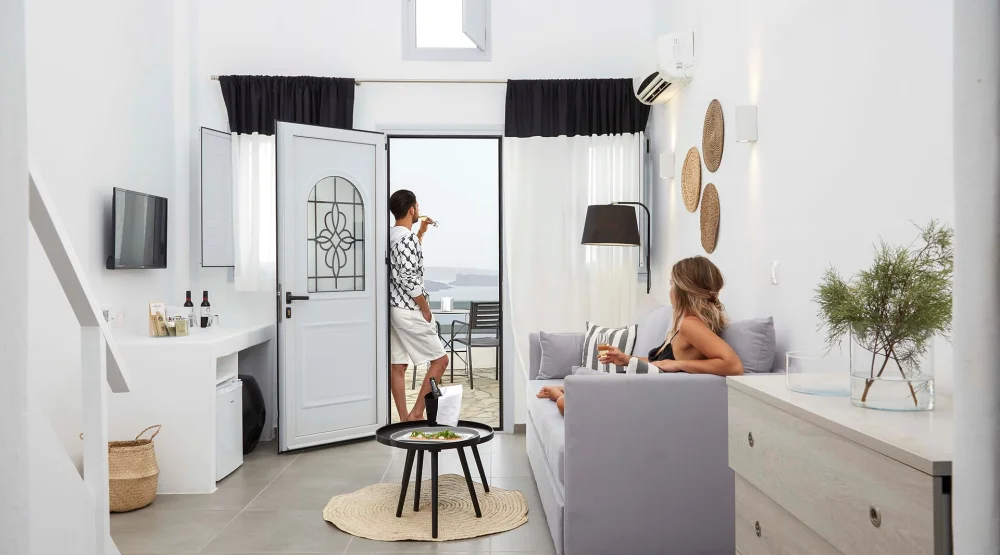 Superior Room with Caldera View 25m² at Mr & Mrs White Oia