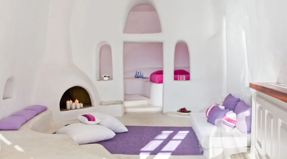 Deluxe Suite with Pool at Perivolas