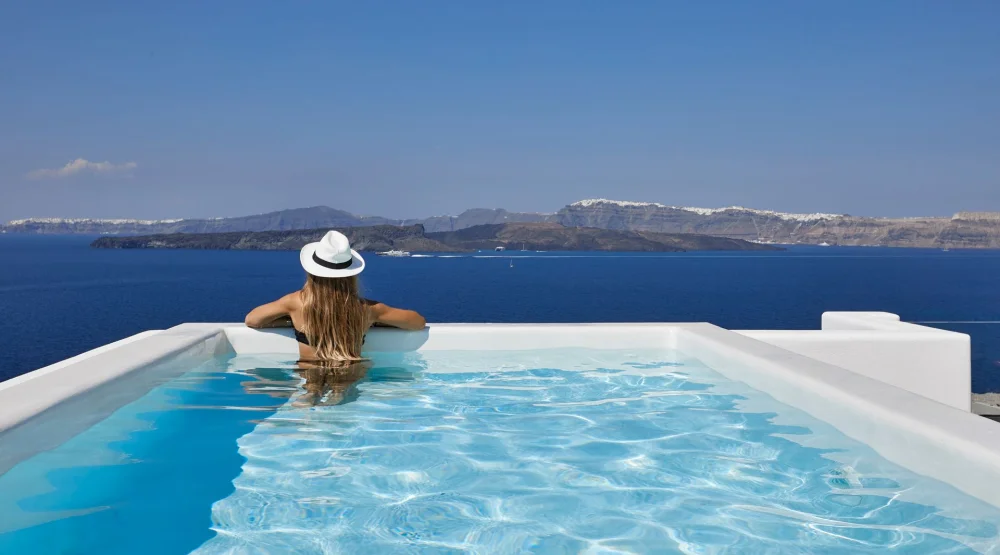 Prestige Suite with Heated Infinity Pool - Caldera Sea View at Phos The Boutique