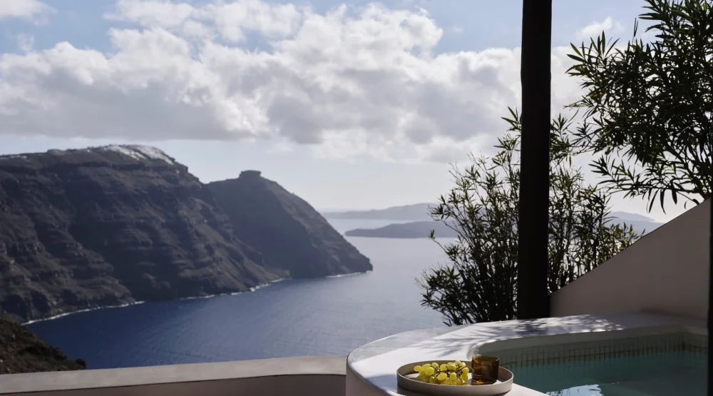 Master Suite Sea View with Jacuzzi at San Antonio Luxury Hotel