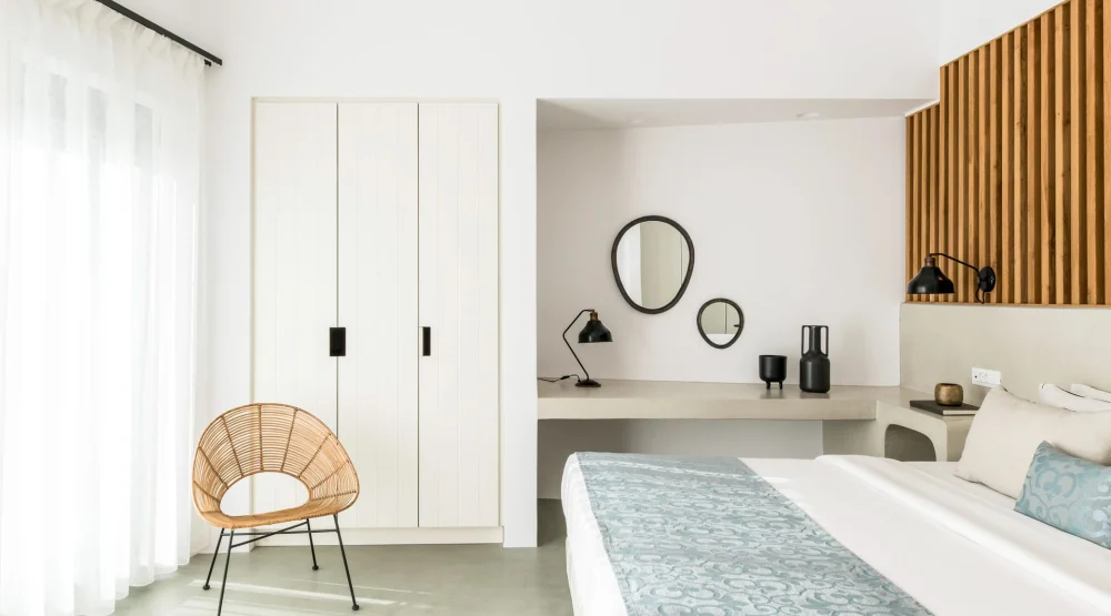 Partial Sea View Suite with Pool Or Jacuzzi at Santo Pure Oia Suite & Villas