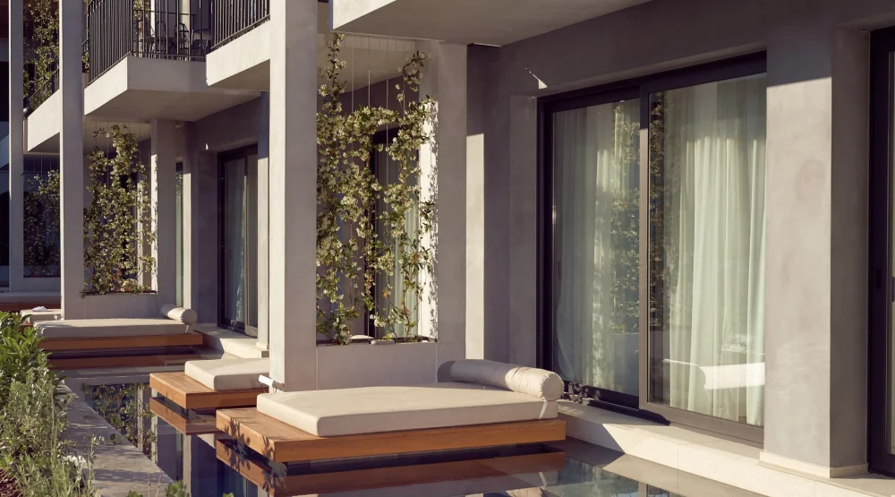 Shared Pool Superior Suite at Contessina Suites & Spa