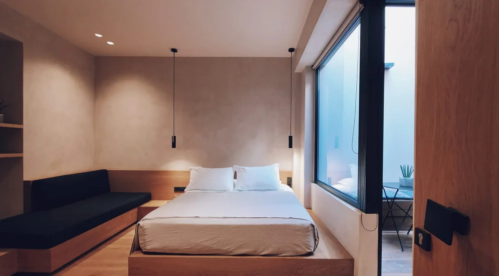 Design Suite with Indoor Hot Tub & Cozy Outdoor Area at Monastery Estate Venetian Harbor