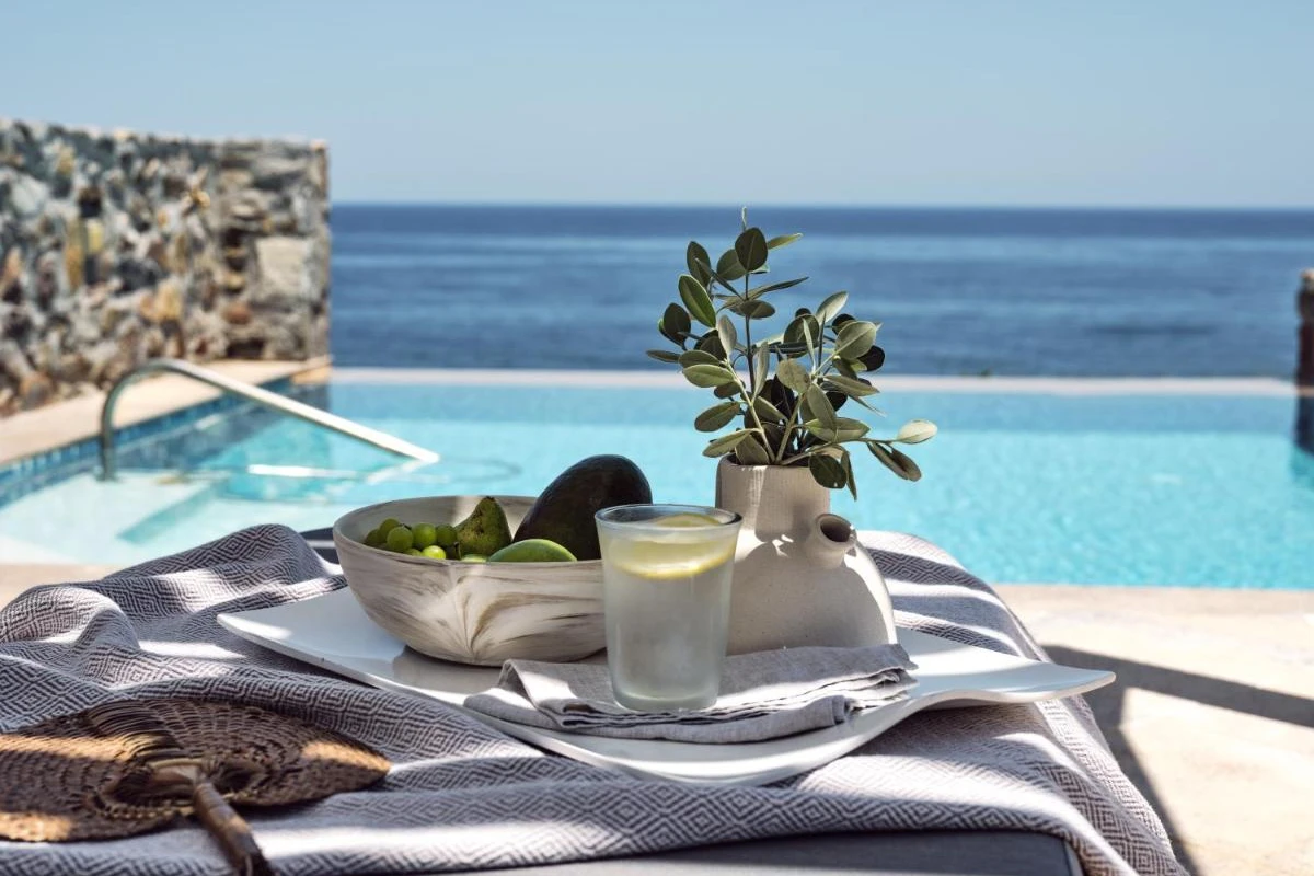 The Royal Blue Luxury Beach Resort - Hotel Photo 33