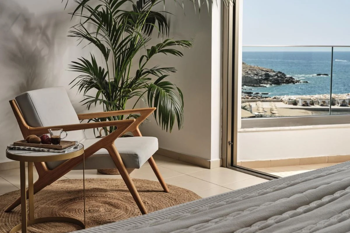 The Royal Blue Luxury Beach Resort - Hotel Photo 34