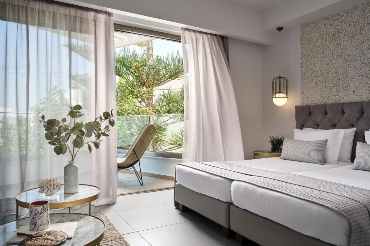 The Royal Blue Luxury Beach Resort - Hotel Photo 39