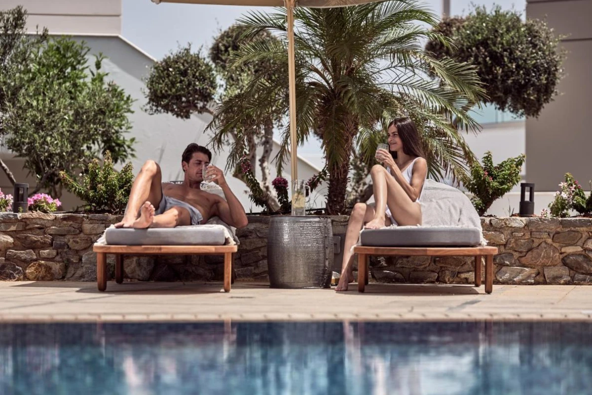 The Royal Blue Luxury Beach Resort - Hotel Photo 52