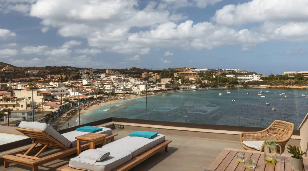 Sapphire Vip Suite Sea View with Plunge Pool at Castello Infinity Suites