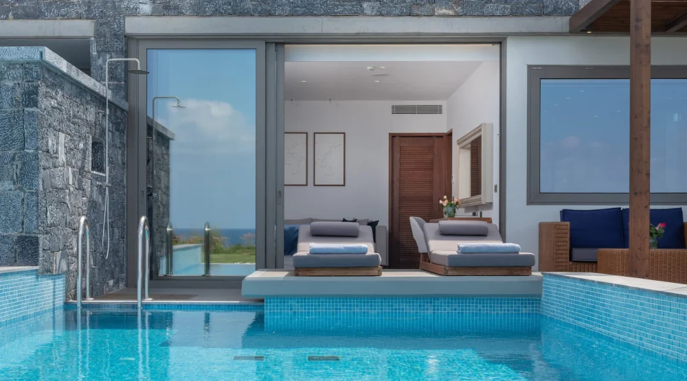 Premium Energy Suite Sea View with Private Pool and Soulsauna at Nana Princess Suites & Villas