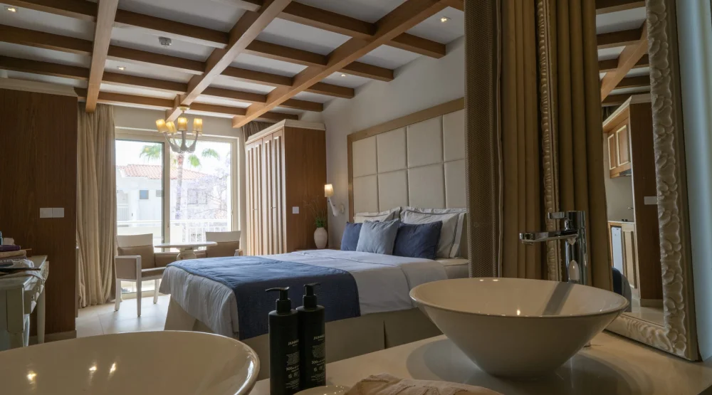 Deluxe Studio at The King Jason Paphos