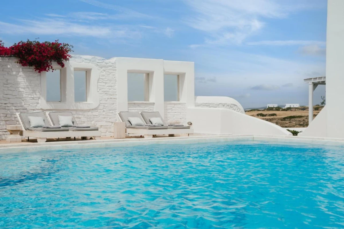 Mr & Mrs White Paros - Hotel Photo 8