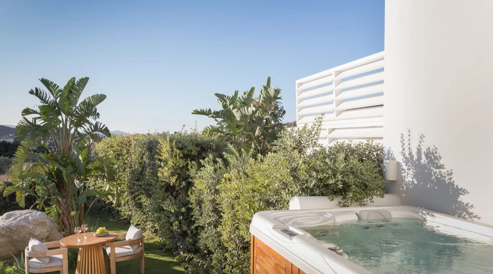 Partial Sea View Room with Private Garden and Outdoor Hot Tub at 18 Grapes Hotel Naxos