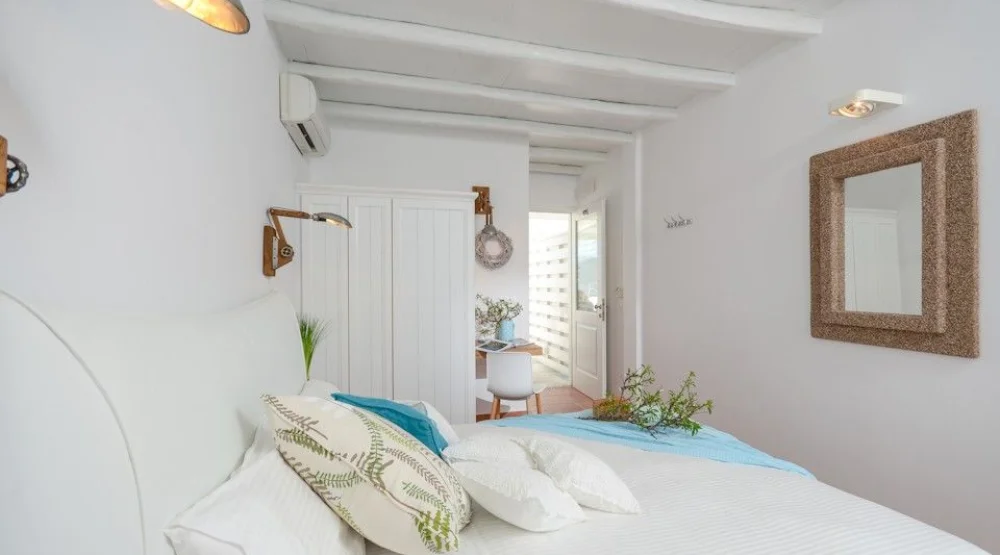 Executive Double Room at Adriani Hotel