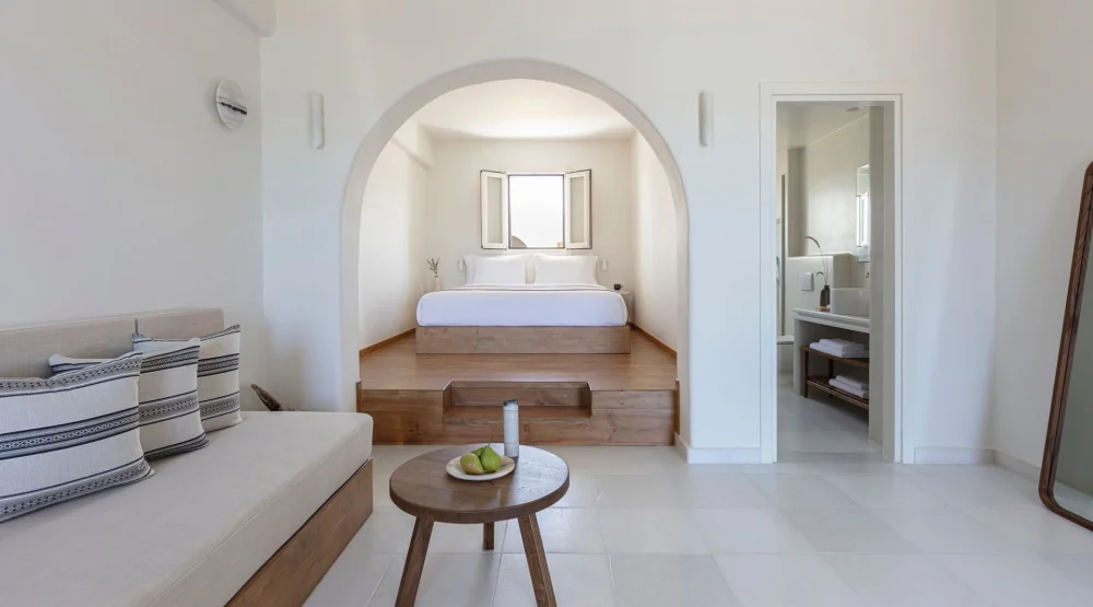 Comfort Partial Sea View suite at Ammothines Cycladic Suites