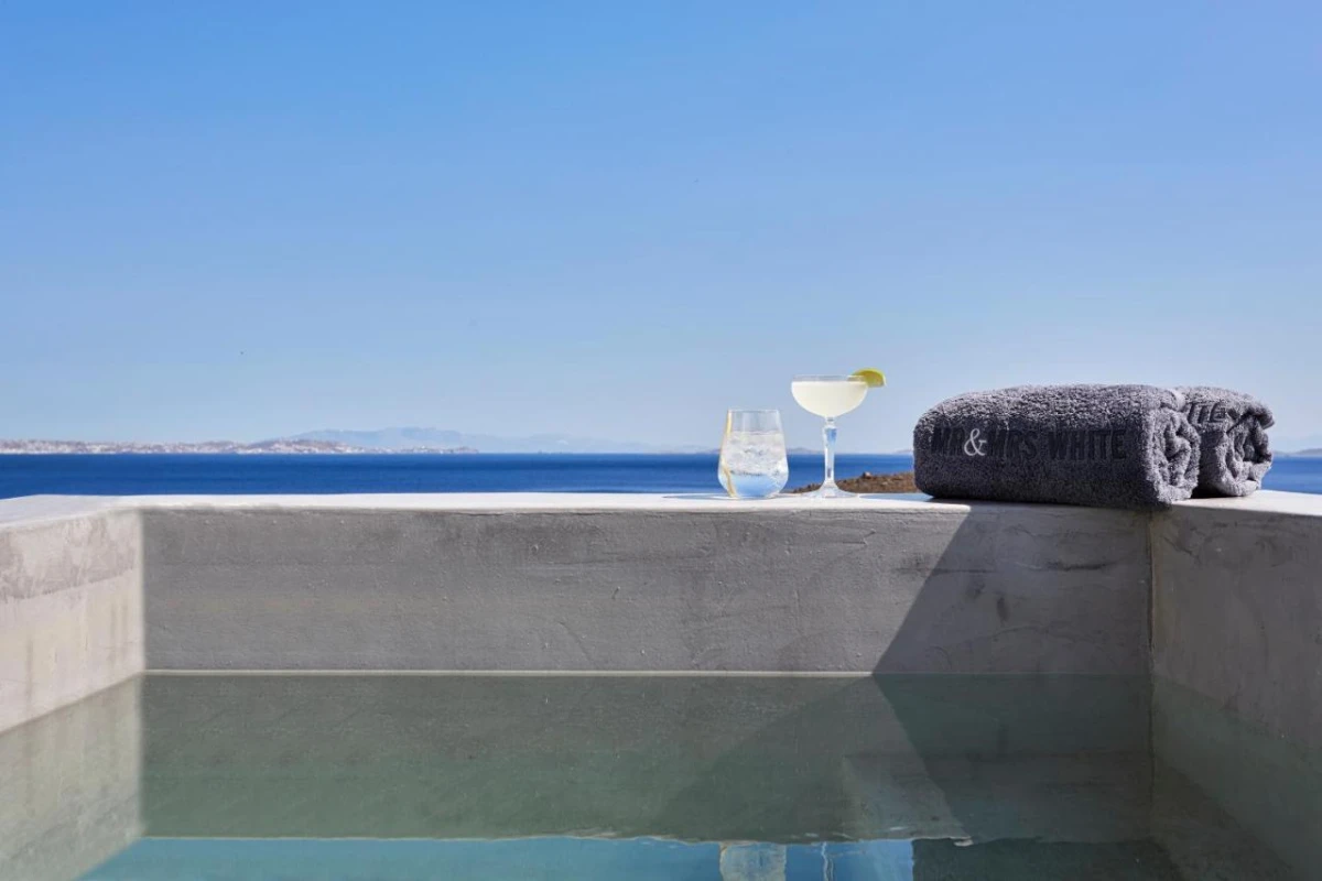 Mr & Mrs White Tinos - Hotel Photo 60