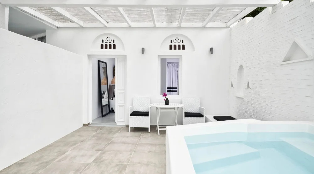 Deluxe Suite with Garden View & Outdoor Jet Tub 35m² at Mr & Mrs White Tinos