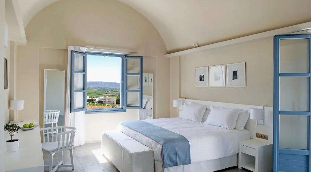 Junior Suite Overlooking Akrotiri Village & Castelli at Acroterra Rosa Santorini