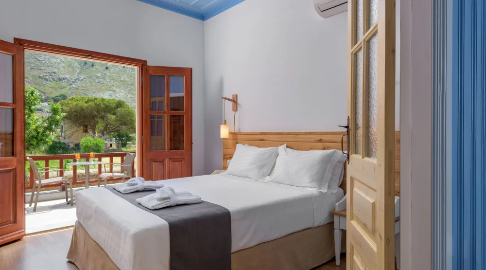 Apartment with Sea View at Asymi Residences