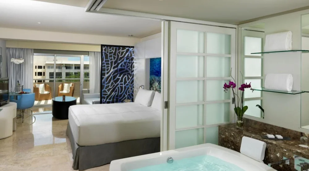 Junior Suite - Nature View at Paradisus La Perla Adults Only