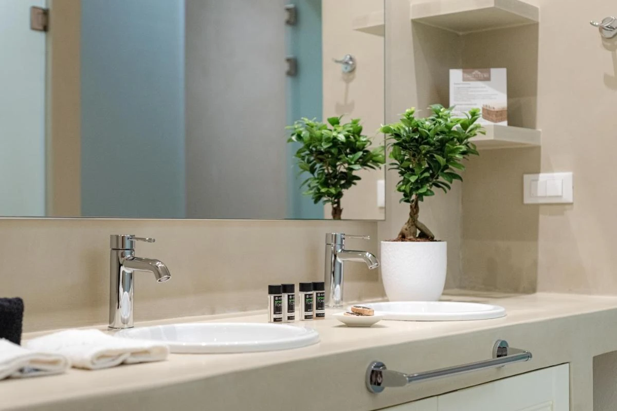 Casa Di Fiori Suites - Hotel Photo 11