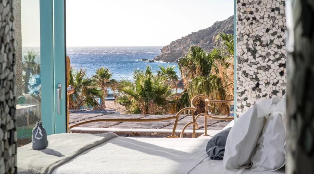 The Joy Suite | Two Bedroom For Three at Calilo Ios