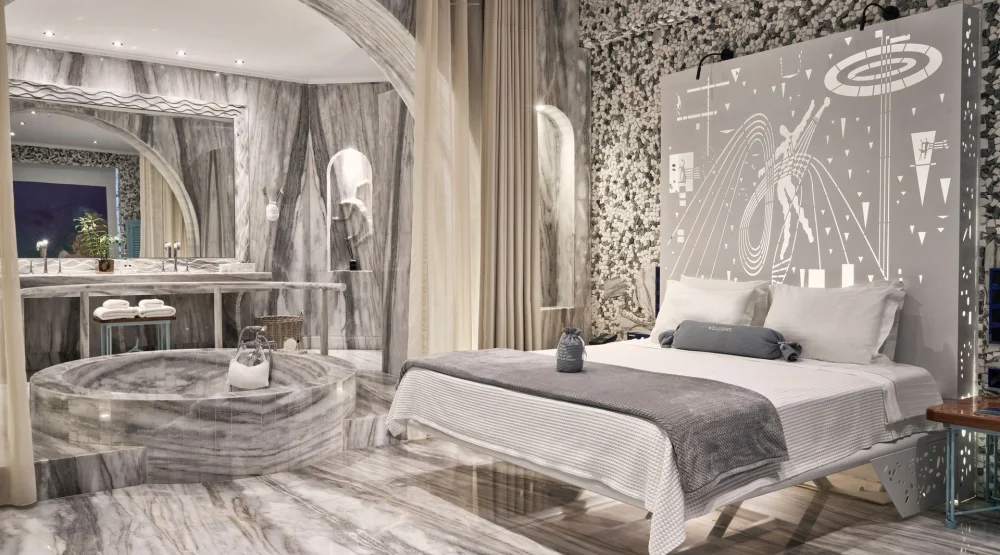 Echoes Of Happiness | Two Bedroom For Four at Calilo Ios