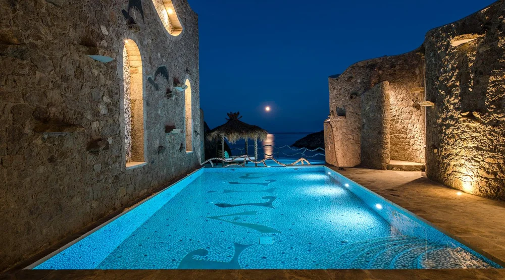 Blue & You at Calilo Ios