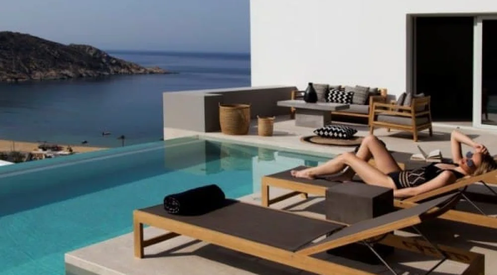 Honeymoon Suite Private Pool Sea View at Hide Out Suites