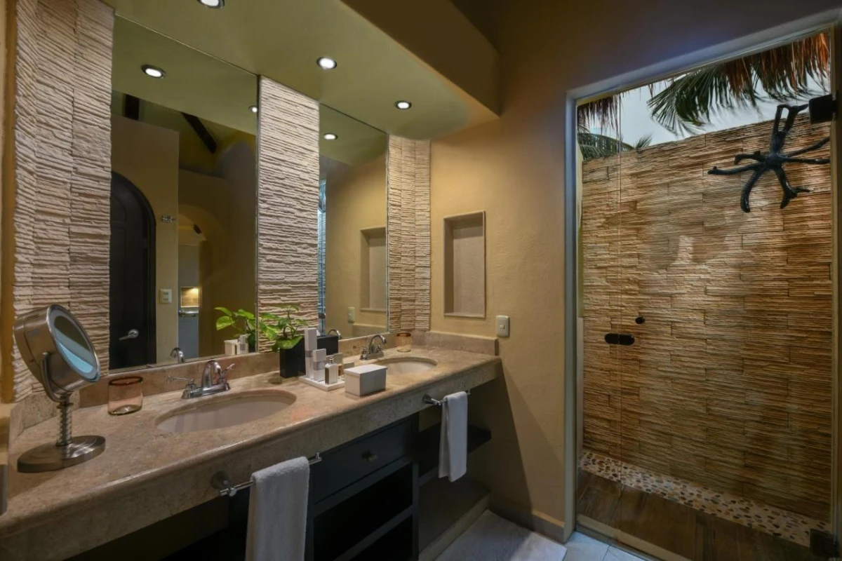 El Dorado Casitas Royale - Hotel Photo 9