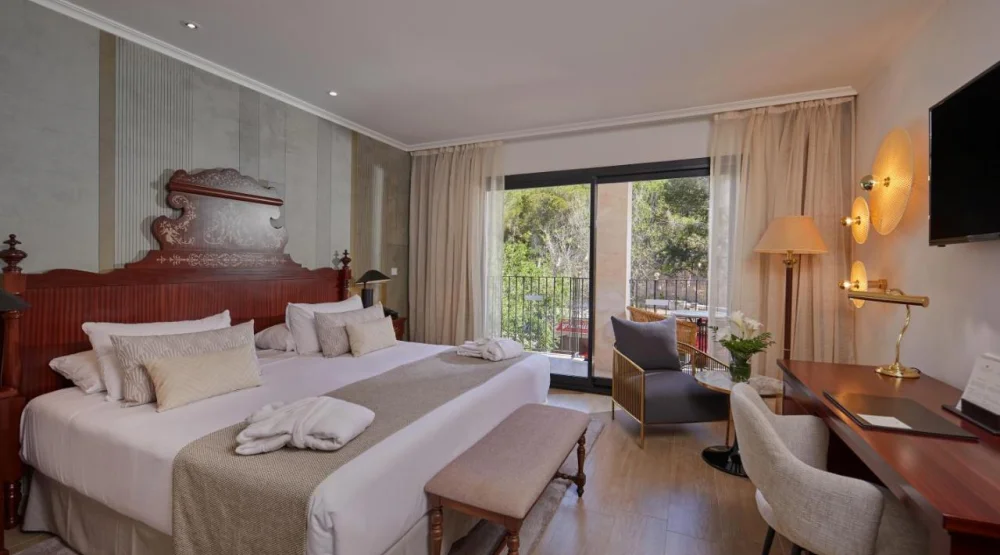 Double Deluxe at Secrets Mallorca Villamil Resort & Spa