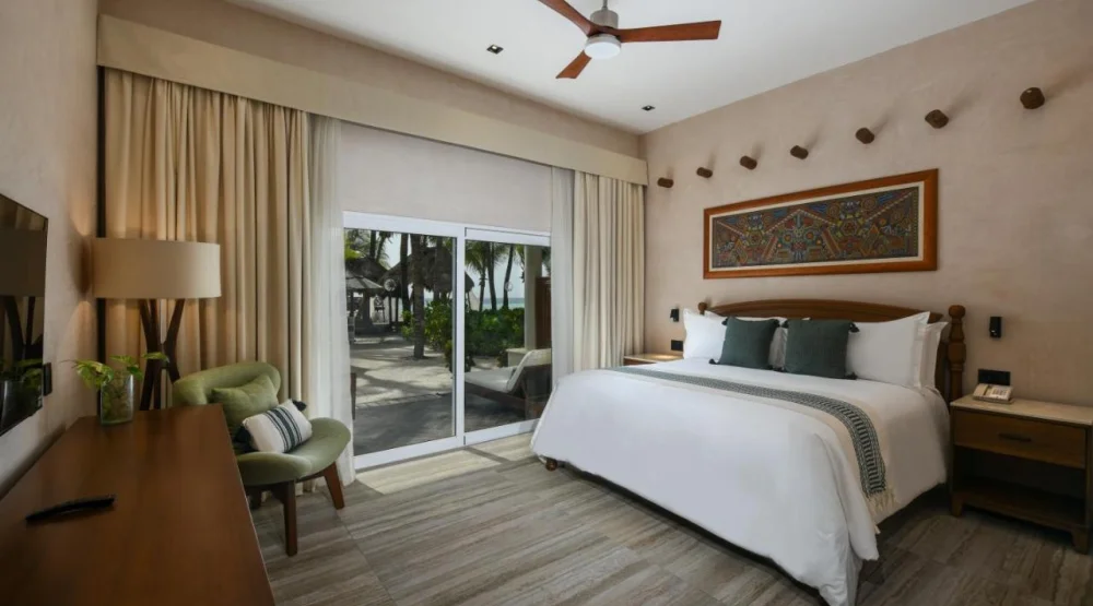 Mi Hotelito Beachfront Suite at El Dorado Maroma