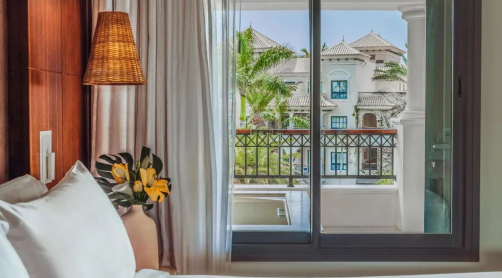 Redlevel Deluxe Partial Ocean View with Whirlpool at RedLevel at Gran Melia Palacio de Isora