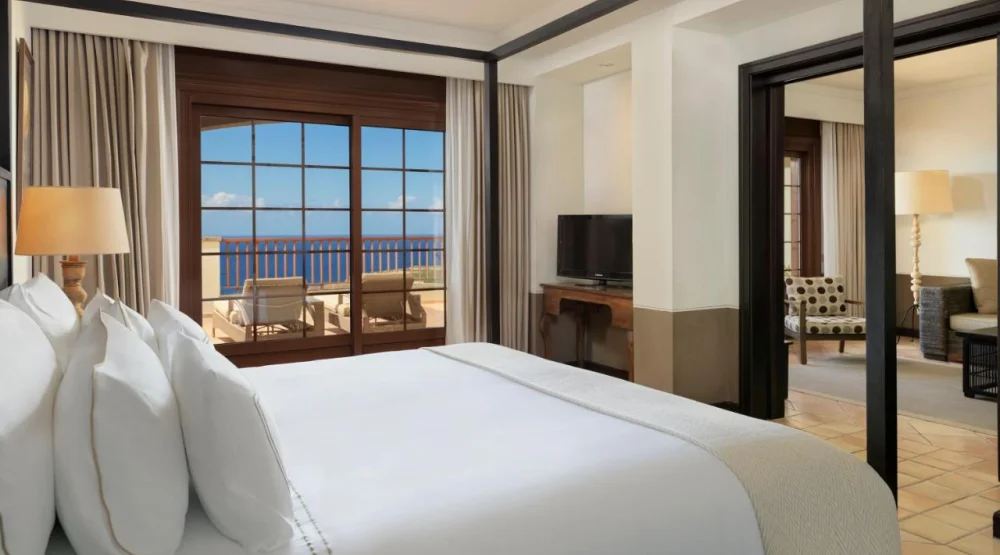 Suite with Whirlpool and Sea View at Hotel Hacienda del Conde Melia Collection