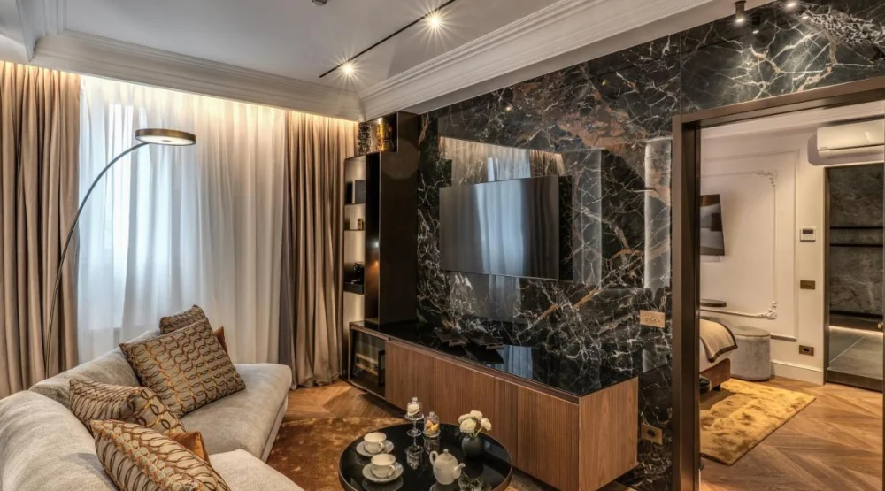 Spa Suite at Eitch Borromini