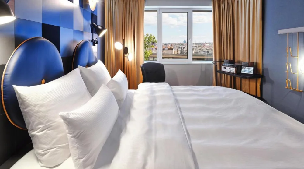 Deluxe Double Room at Jaz In The City