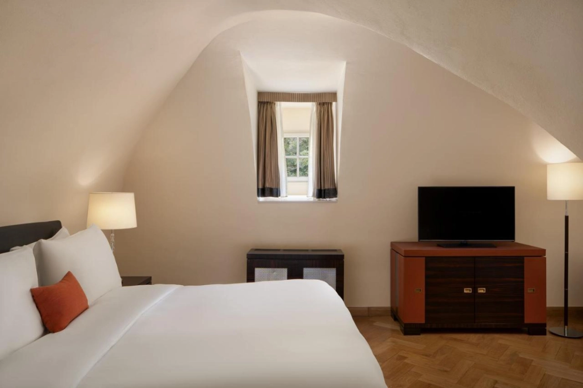 Mandarin Oriental Prague - Hotel Photo 12