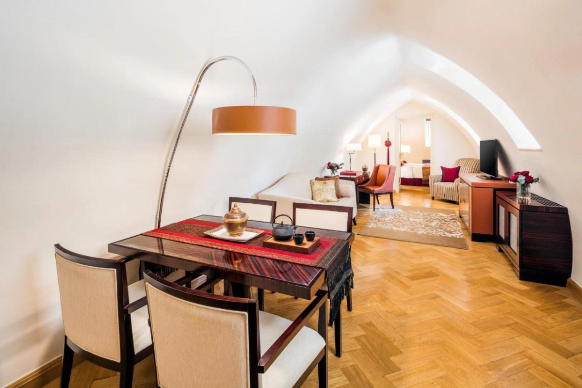 Mandarin Oriental Prague - Hotel Photo 41
