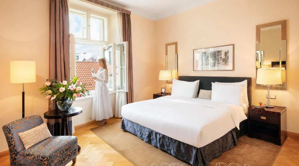 Deluxe King Room at Mandarin Oriental Prague