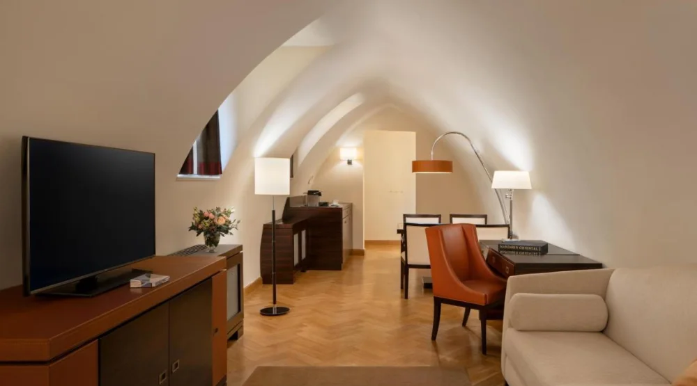 Monastery King Suite at Mandarin Oriental Prague