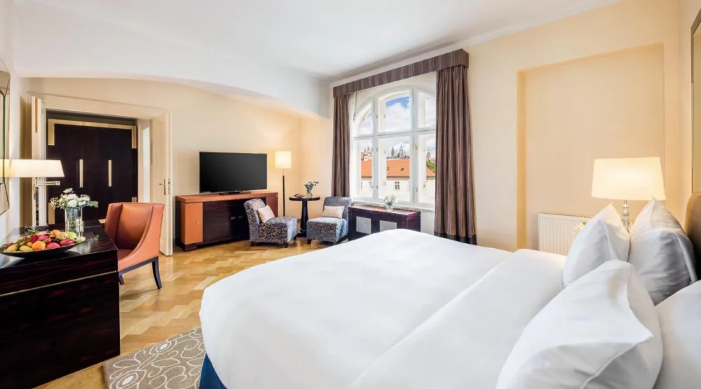 Premier Castle View King Room at Mandarin Oriental Prague