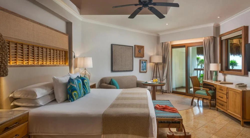 Emerald Junior Suite at Valentin Imperial Riviera Maya