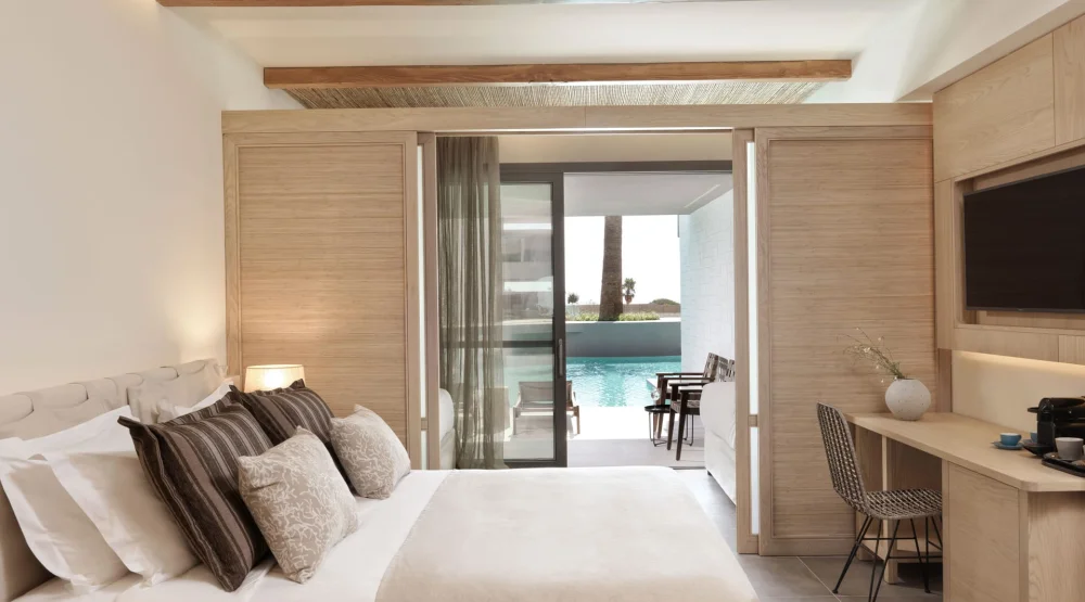 Family Room Swim Up Inland View at Atlantica Dreams Resort