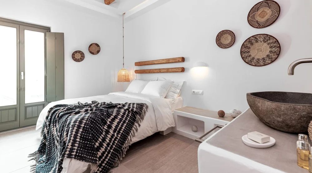 Junior Spa Suite Street View at Bohemian Luxury Boutique Hotel